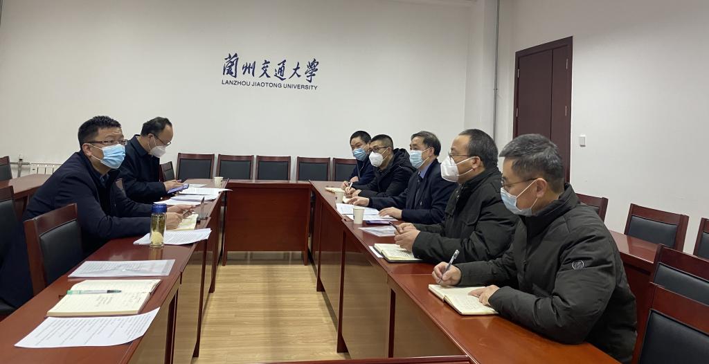 贡力副校长指导生物学院领导班子民主生活会